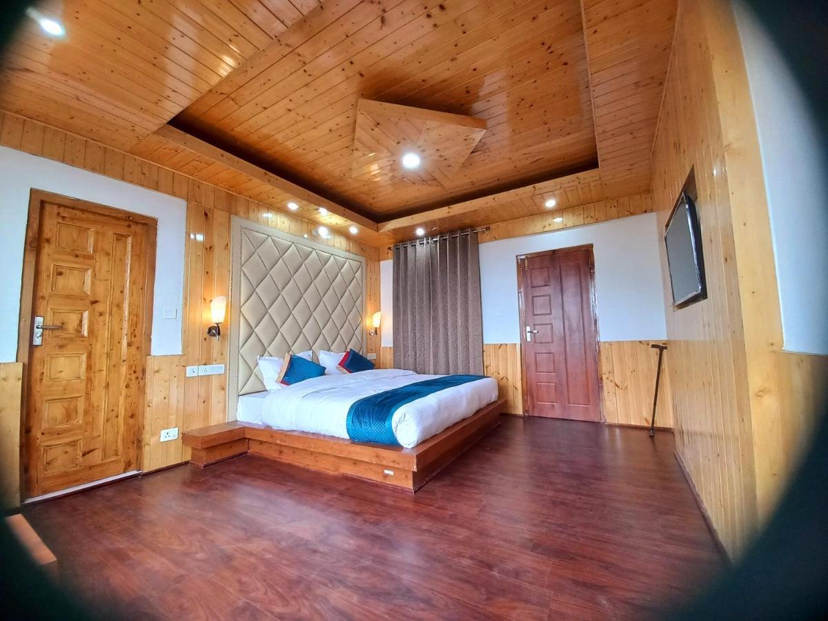 Humble Holiday Inn Kufri Simla Eksteriør billede