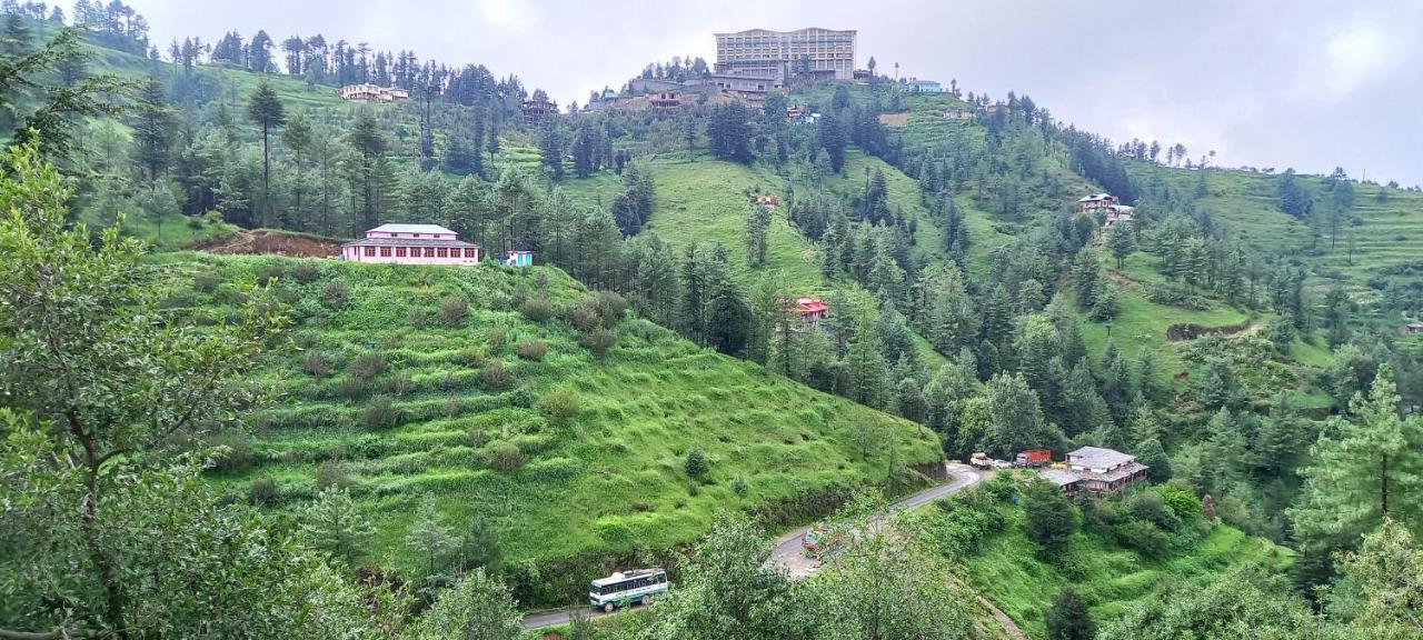 Humble Holiday Inn Kufri Simla Eksteriør billede