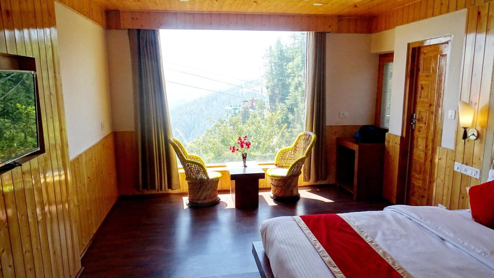 Humble Holiday Inn Kufri Simla Eksteriør billede